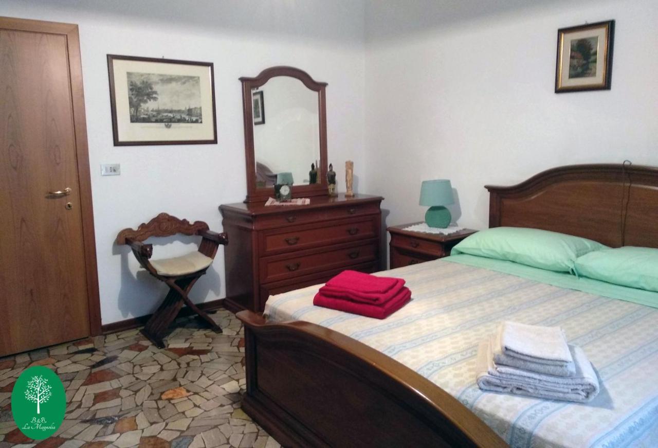 B&B La Magnolia Creazzo ภายนอก รูปภาพ